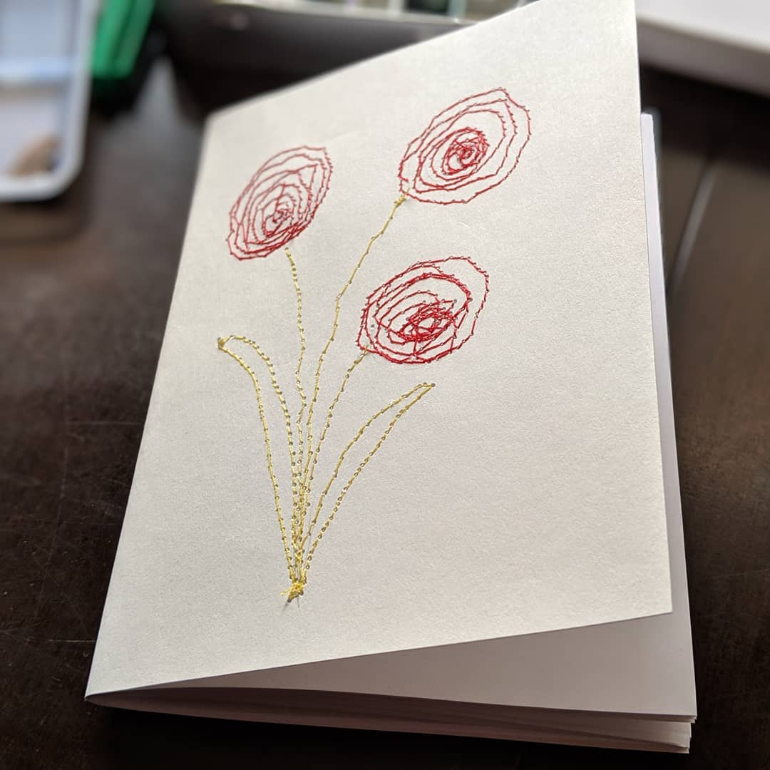 Did a little experiment this morning, drawing with thread! I used the free motion foot that came with my sewing machine for the first time and it was so fun. Can't wait to do more! drawingwiththread drawing illustration yyjarts handmadebook